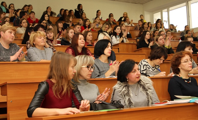 Серед учасників конференції науковці, студенти, співробітники екологічних та комунальних служб області